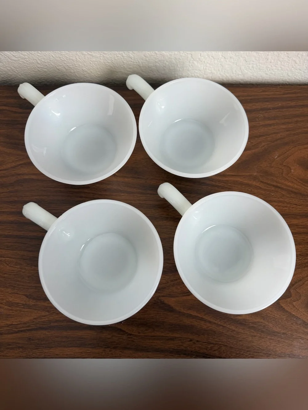 Set Of 4 Anchor Hocking Fire King White Milk Glass Soup Bowl 5